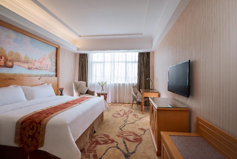 Vienna Internation Hotel Shenzhen Guanlan Guanguang Road Exterior foto