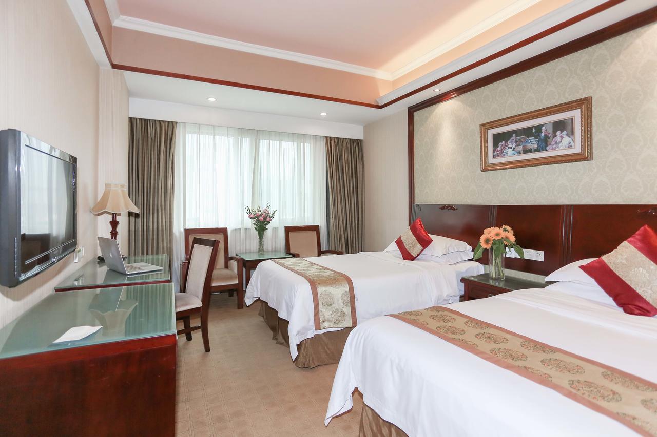 Vienna Internation Hotel Shenzhen Guanlan Guanguang Road Exterior foto