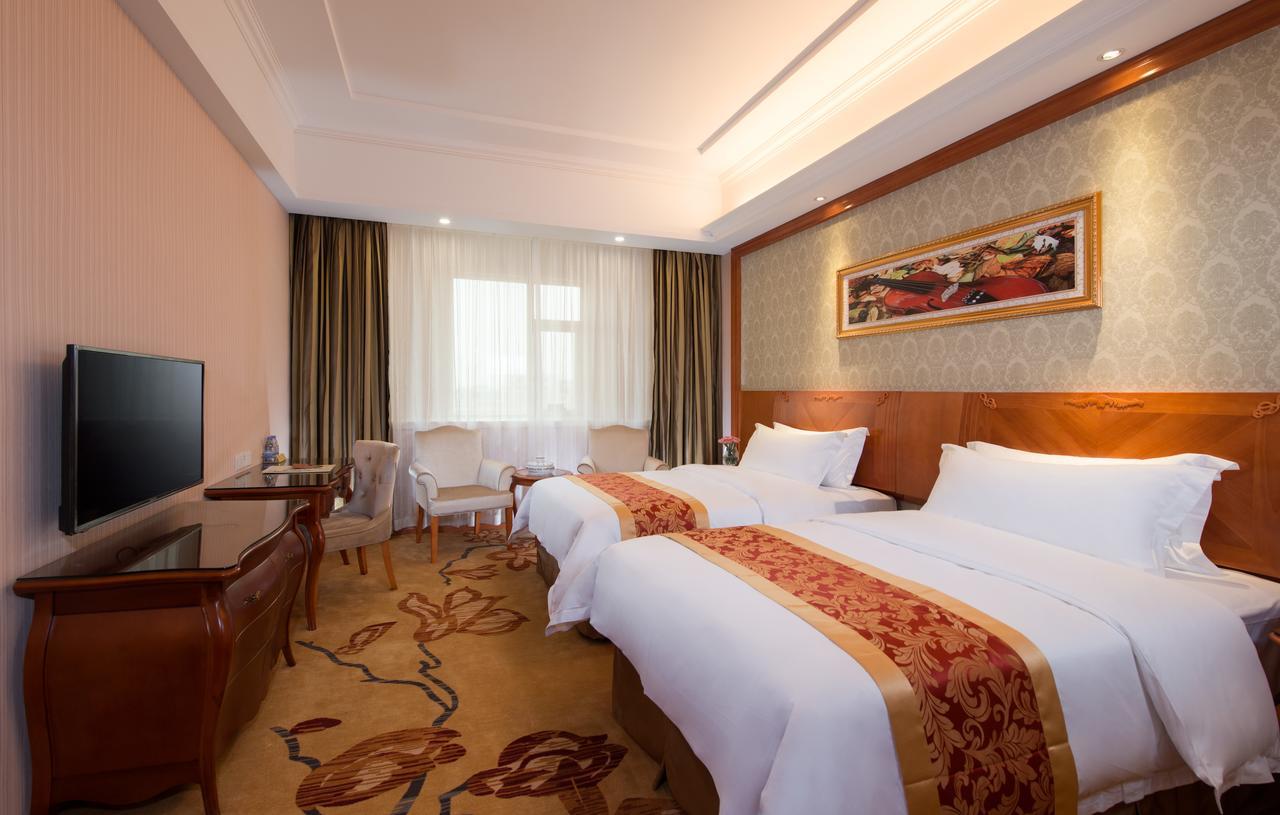 Vienna Internation Hotel Shenzhen Guanlan Guanguang Road Exterior foto
